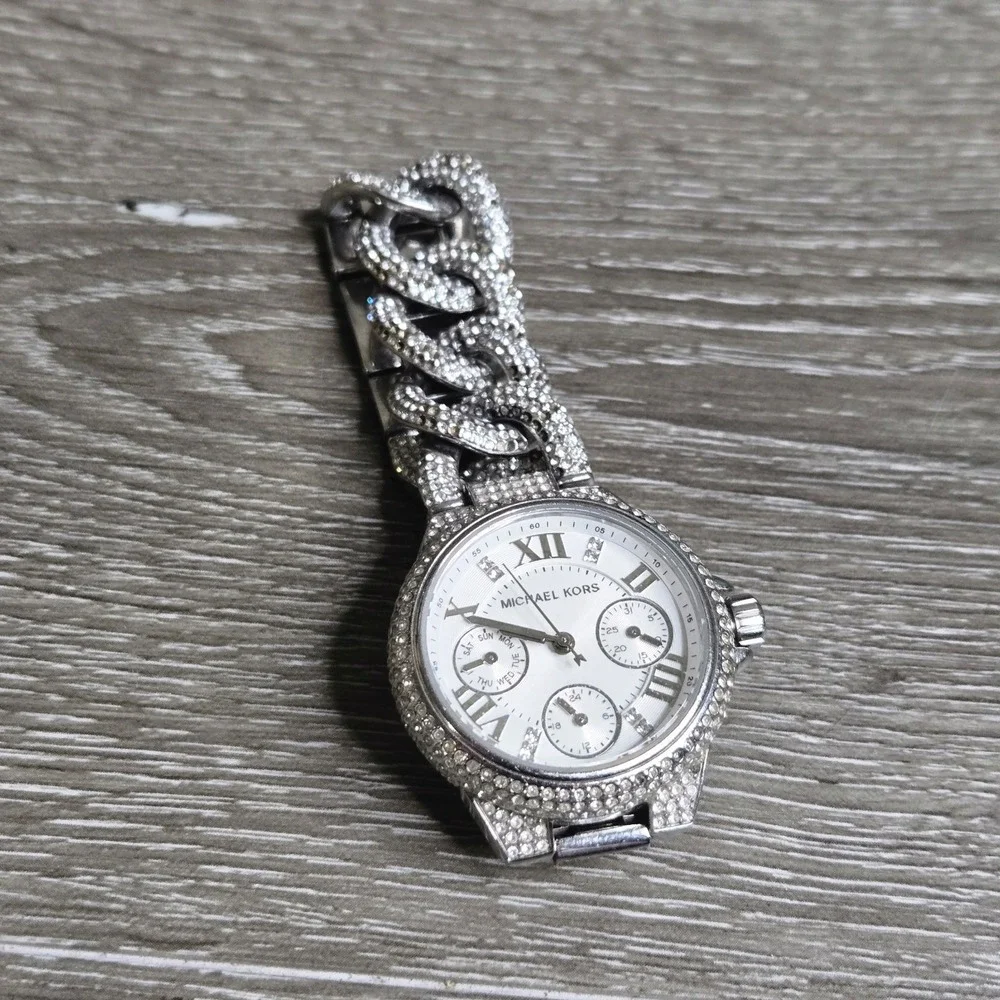 Michael Kors MK3309 Catlin Silver Tone Crystal Pave Chain Link Watch Chronograph
